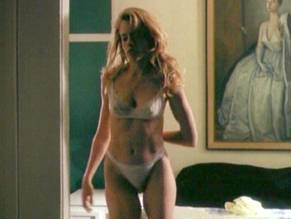 Tamara Clatterbuck in Mind, Body & Soul, photo 7